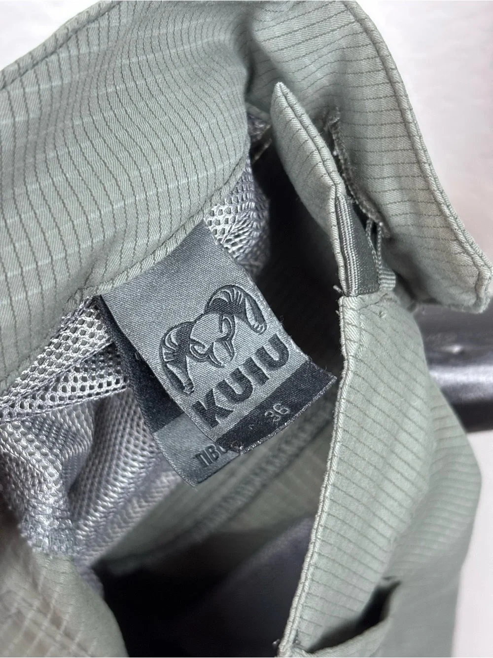 Kuiu Tiburon Men’s Green Shorts UPF 50+ Size 36